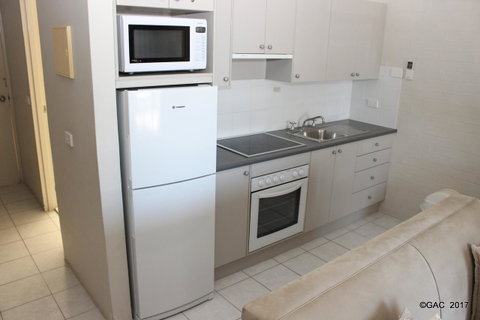 Mollymook Cove Apartments - Sydneys Hotel 11