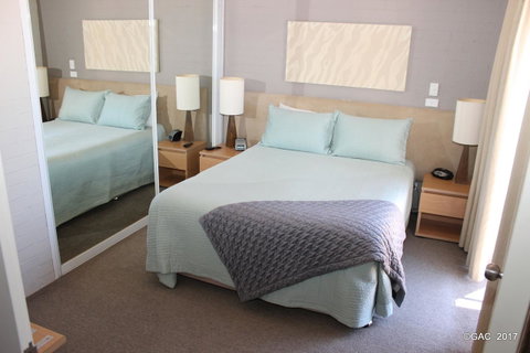 Mollymook Cove Apartments - Sydneys Hotel 33
