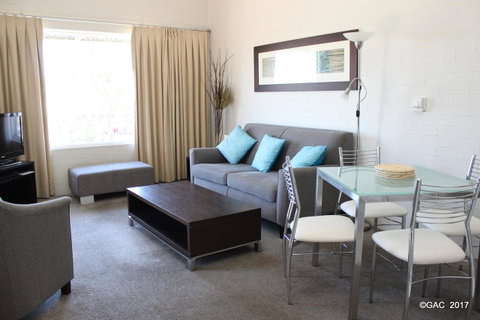 Mollymook Cove Apartments - Sydneys Hotel 32