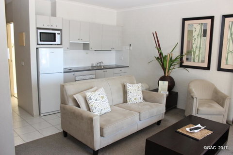 Mollymook Cove Apartments - Sydneys Hotel 30