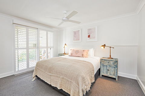 The Lord Byron - Sydneys Hotel 14