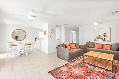 The Lord Byron - Sydneys Hotel 12