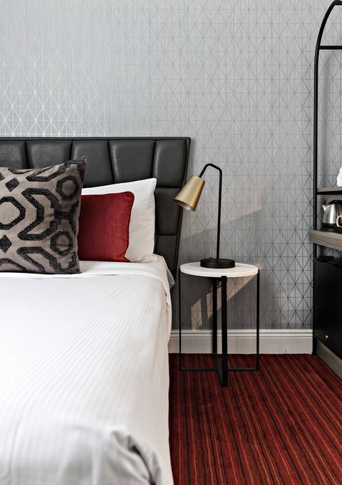 No 9 Springfield - Sydneys Hotel 32