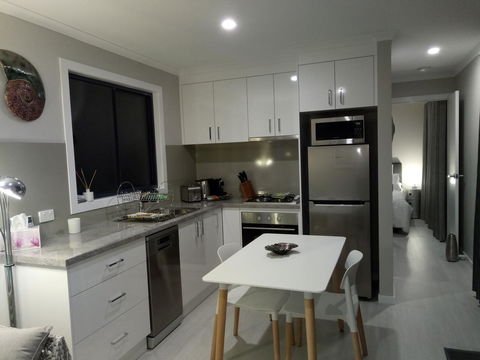 Sweet Spot Shellharbour - Sydneys Hotel 5