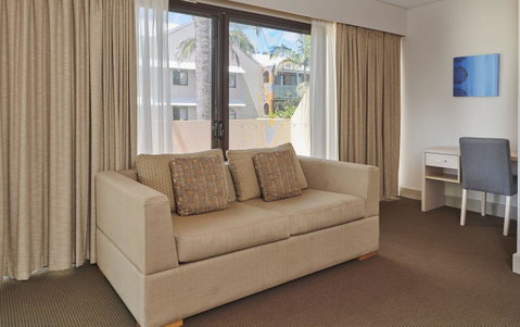 Waves Byron Bay - Sydneys Hotel 33
