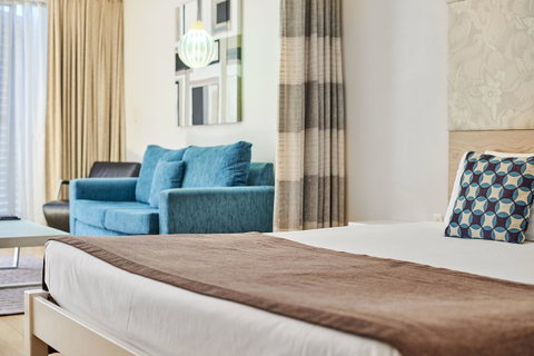 Waves Byron Bay - Sydneys Hotel 36