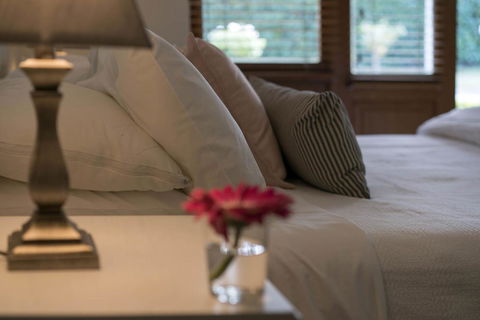 Thistle Hill Guesthouse - Walk To Many Wineries And Restaurants - Sydneys Hotel 40