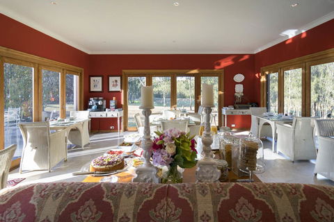 Thistle Hill Guesthouse - Walk To Many Wineries And Restaurants - Sydneys Hotel 21