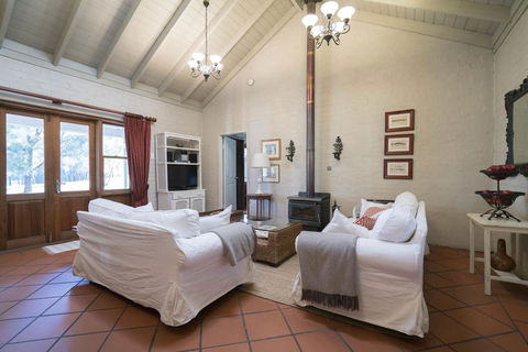 Thistle Hill Guesthouse - Walk To Many Wineries And Restaurants - Sydneys Hotel 31