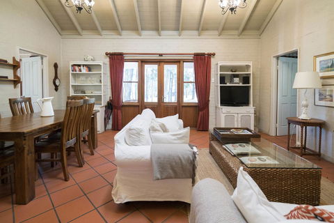 Thistle Hill Guesthouse - Walk To Many Wineries And Restaurants - Sydneys Hotel 33