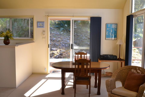 Bundle Hill Cottages - Sydneys Hotel 42
