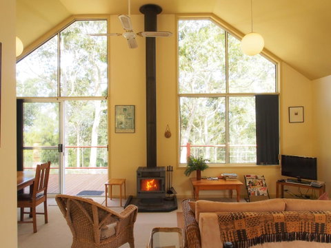 Bundle Hill Cottages - Sydneys Hotel 18
