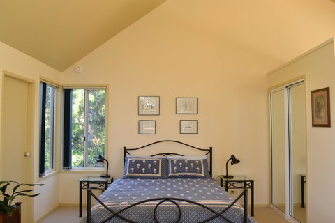 Bundle Hill Cottages - Sydneys Hotel 39