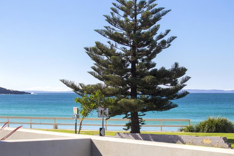Beachfront 2 - Sydneys Hotel 19