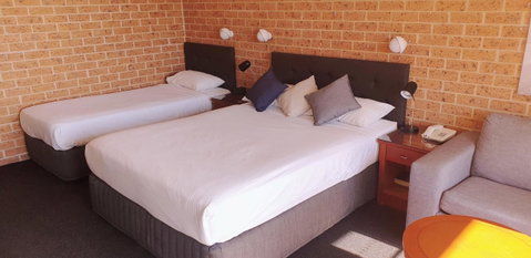 Marina Resort - Sydneys Hotel 31
