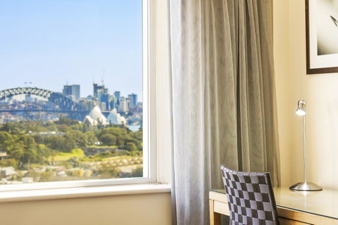 Holiday Inn Sydney Potts Point - Sydneys Hotel 18