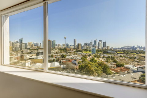 Holiday Inn Sydney Potts Point - Sydneys Hotel 17
