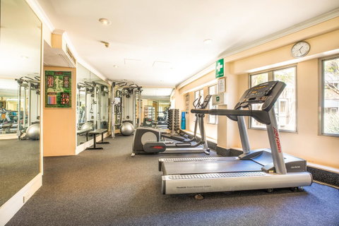 Holiday Inn Sydney Potts Point - Sydneys Hotel 12