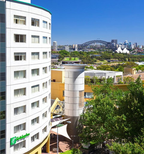 Holiday Inn Sydney Potts Point - Sydneys Hotel 0