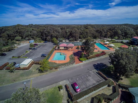 Condo 105 @ Horizons Golf Resort - Salamander Bay NSW - Sydneys Hotel 25