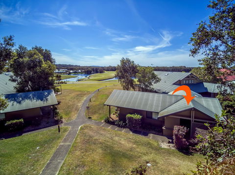 Condo 105 @ Horizons Golf Resort - Salamander Bay NSW - Sydneys Hotel 4