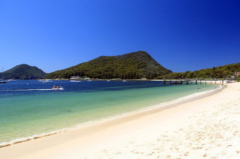 Condo 105 @ Horizons Golf Resort - Salamander Bay NSW - Sydneys Hotel 1