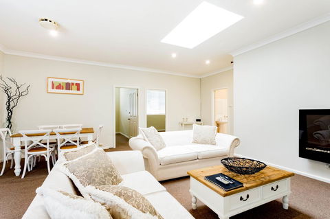 Bundanoon Country Inn Motel - Sydneys Hotel 33