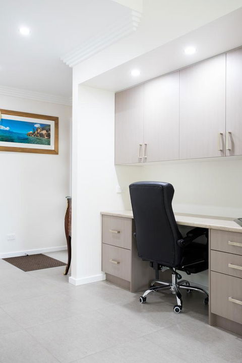 Armidale Cottage - House 2 - Sydneys Hotel 13