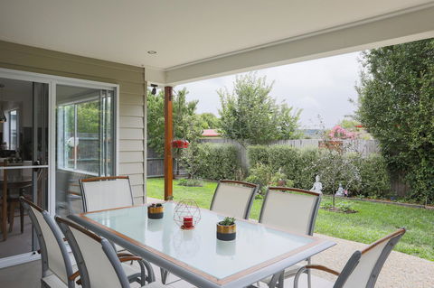 Armidale Cottage - House 2 - Sydneys Hotel 4