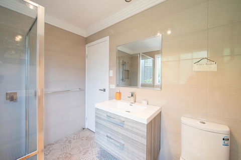 Armidale Cottage - House 2 - Sydneys Hotel 29