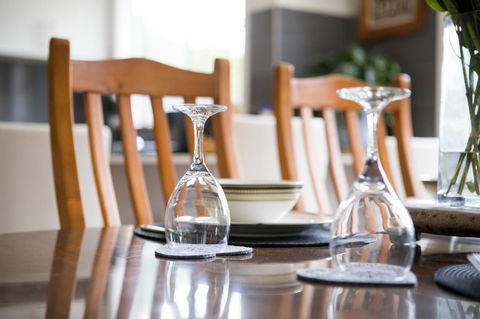 Armidale Cottage - House 2 - Sydneys Hotel 11