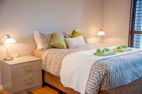 Sinclairs Country Retreat - Sydneys Hotel 11