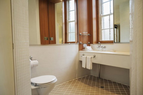 Sydney Harbour Hotel - Sydneys Hotel 23