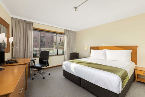 Sydney Harbour Hotel - Sydneys Hotel 9