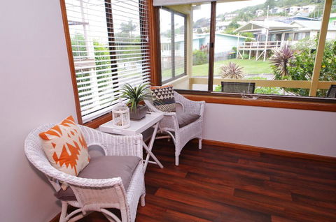 Breakaway, 11 Scott Street - Sydneys Hotel 7