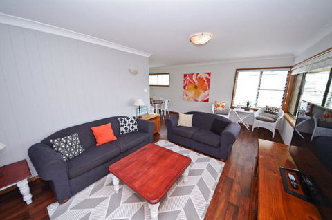 Breakaway, 11 Scott Street - Sydneys Hotel 5