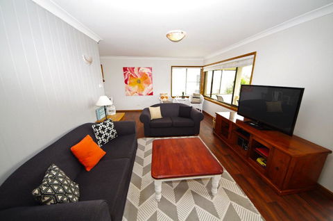 Breakaway, 11 Scott Street - Sydneys Hotel 8
