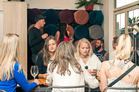 Mad Monkey Hostel Coogee Beach - Sydneys Hotel 26