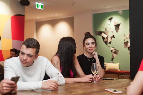 Mad Monkey Hostel Coogee Beach - Sydneys Hotel 22