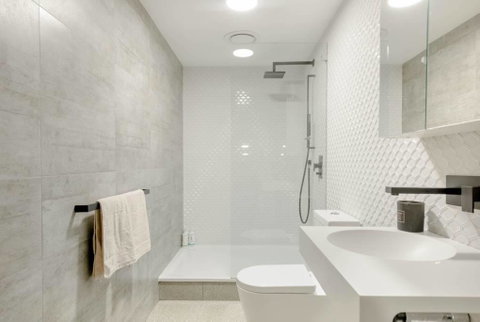 Scandi Beach Apartment - Sydneys Hotel 4