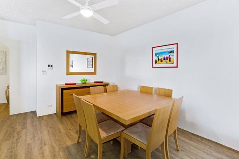Victoria Parade, Kiah, Unit 10, 53 - Sydneys Hotel 8