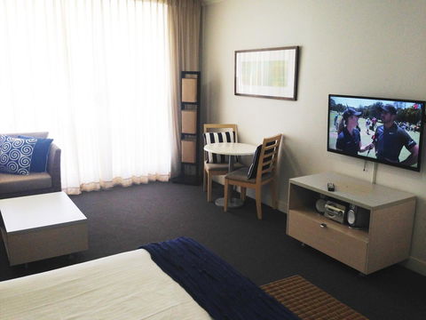 BASE Holidays - Ettalong Beach Premium Apartments - Sydneys Hotel 40
