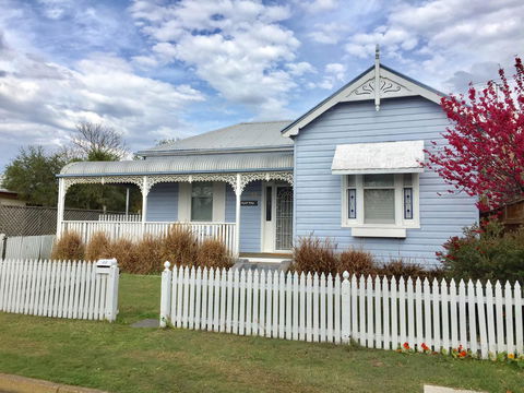 Morpeth Cottage - Sydneys Hotel 40