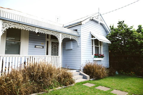 Morpeth Cottage - Sydneys Hotel 6