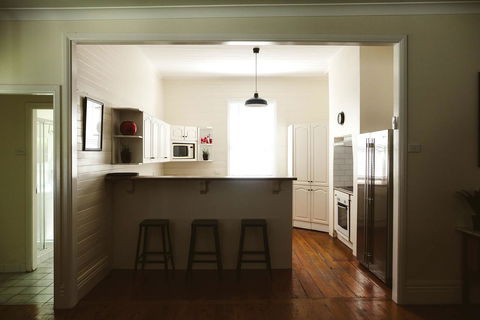 Morpeth Cottage - Sydneys Hotel 21