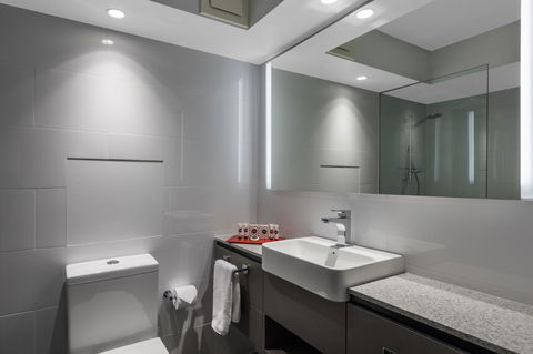 Novotel Sydney City Centre - Sydneys Hotel 15