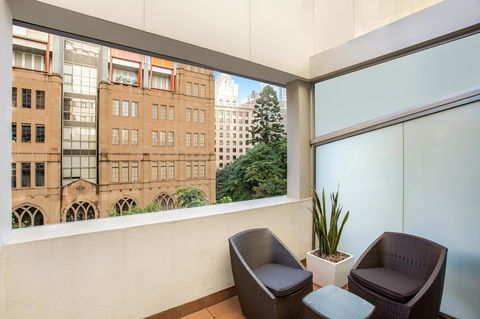 Novotel Sydney City Centre - Sydneys Hotel 38