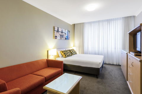 Novotel Sydney City Centre - Sydneys Hotel 5