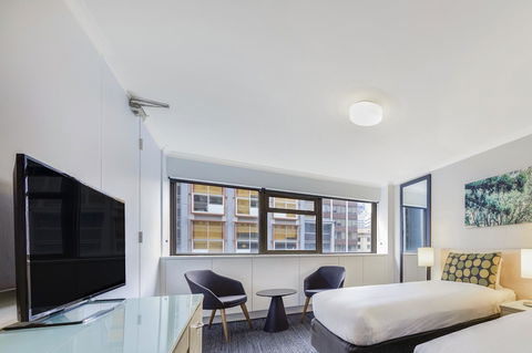 Novotel Sydney City Centre - Sydneys Hotel 8