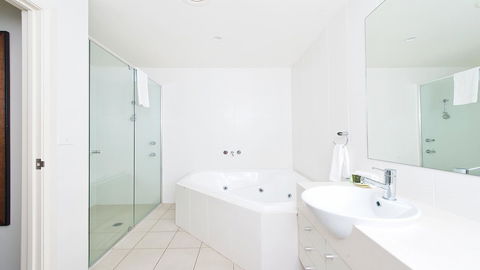Pacific Blue, Salamander Bay - Sydneys Hotel 16
